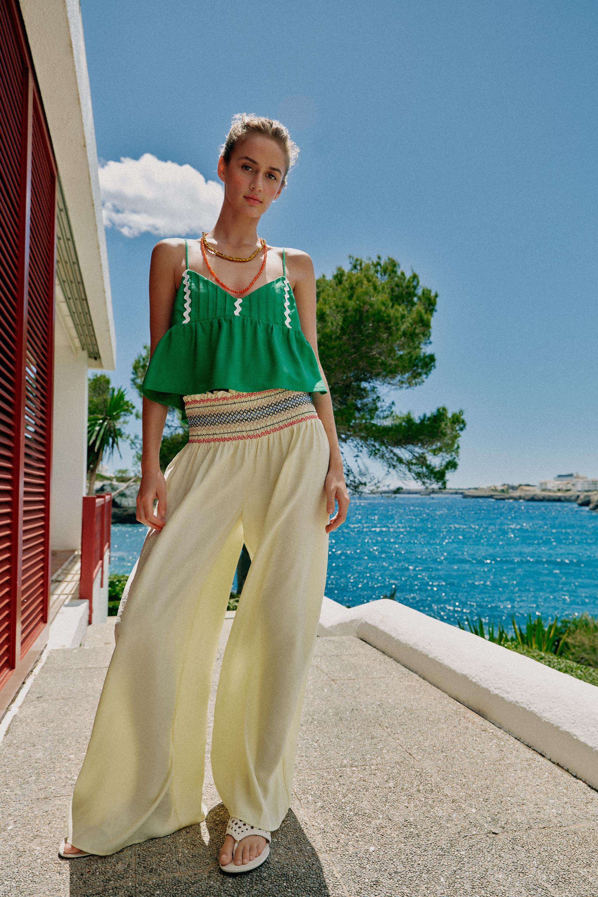 LINEN STRAP TOP